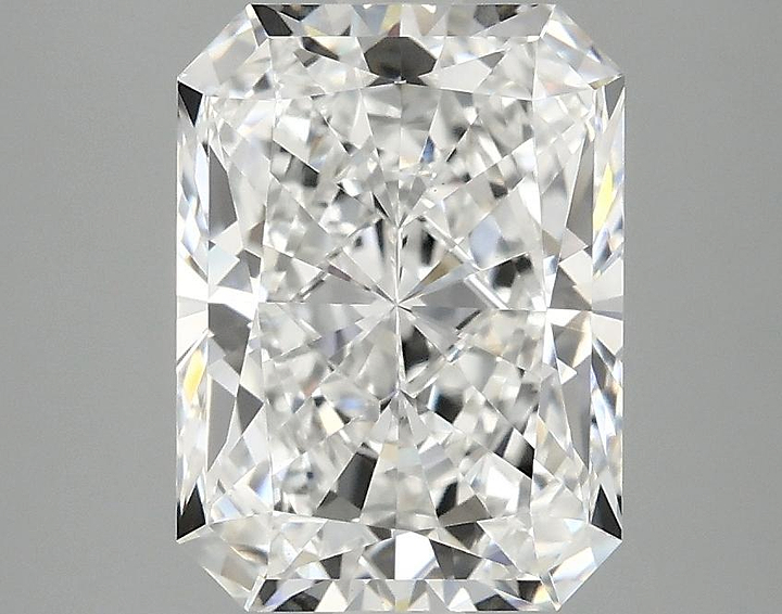 2.86 Carat Radiant Shaped Excellent Cut VS1 IGI Certified Lab Grown Diamond