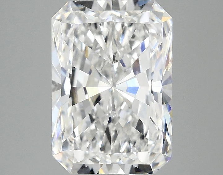 3.05 Carat Radiant Shaped Ideal Cut VS1 IGI Certified Lab Grown Diamond