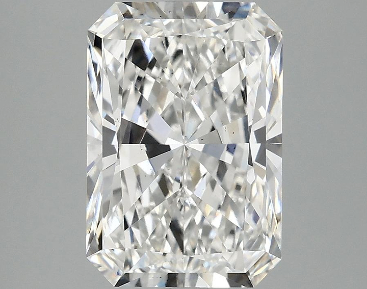 3.08 Carat Radiant Shaped Ideal Cut VS2 IGI Certified Lab Grown Diamond
