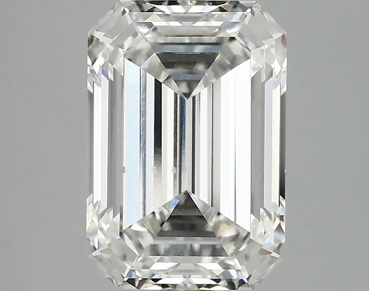 2.89 Carat Emerald Shaped Ideal Cut VS2 IGI Certified Lab Grown Diamond