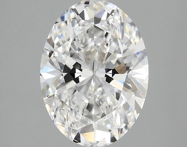2.05 Carat Oval Shaped Excellent Cut VS2 IGI Certified Lab Grown Diamond