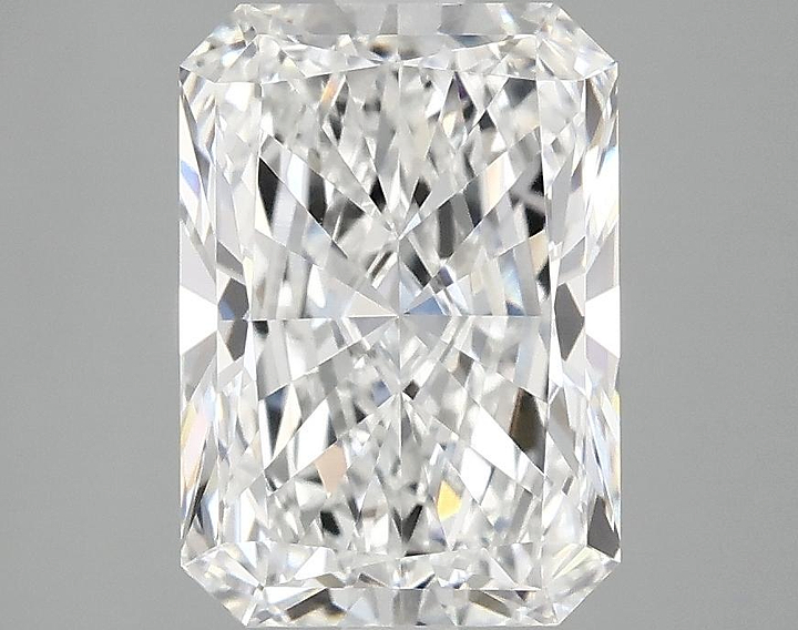 3.0 Carat Radiant Shaped Ideal Cut VS1 IGI Certified Lab Grown Diamond