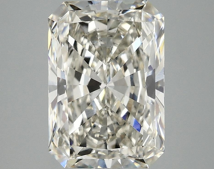 3.45 Carat Radiant Shaped Ideal Cut VS2 IGI Certified Lab Grown Diamond