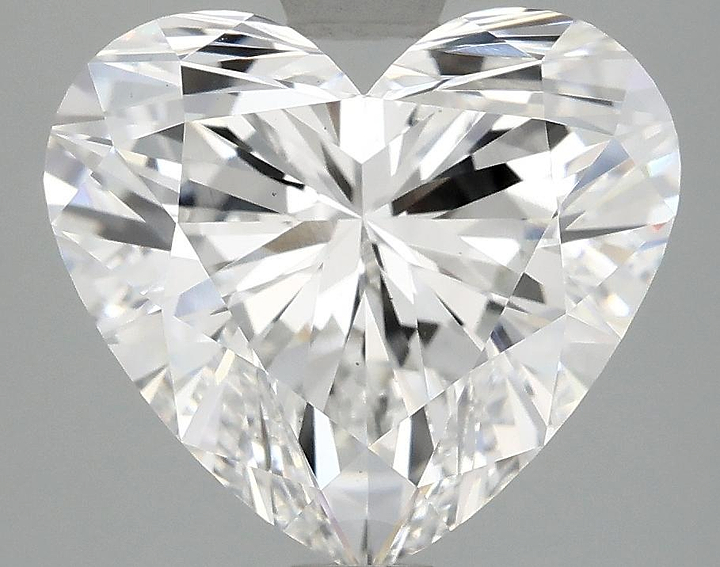 3.09 Carat Heart Shaped Ideal Cut VS1 IGI Certified Lab Grown Diamond