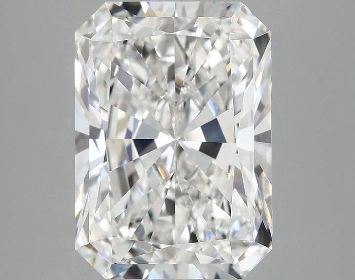 4.96 Carat Radiant Shaped Ideal Cut VVS2 IGI Certified Lab Grown Diamond