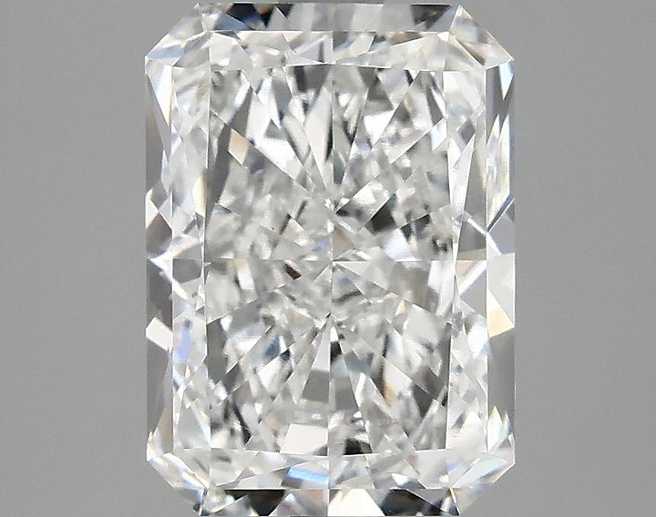 2.9 Carat Radiant Shaped Excellent Cut VS2 IGI Certified Lab Grown Diamond