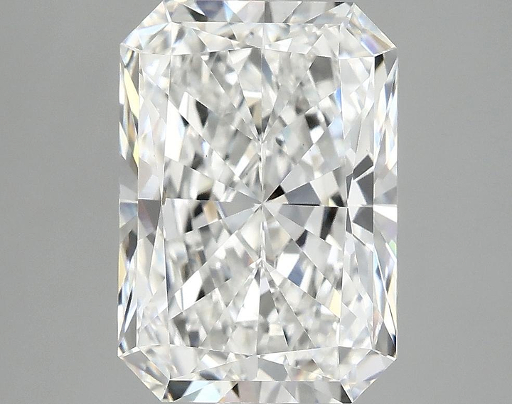 4.07 Carat Radiant Shaped Ideal Cut VS1 IGI Certified Lab Grown Diamond