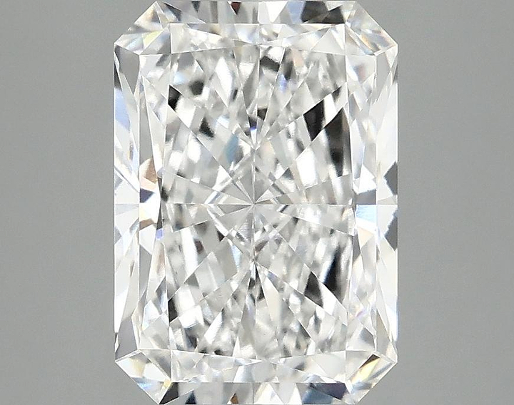 2.99 Carat Radiant Shaped Ideal Cut VS1 IGI Certified Lab Grown Diamond