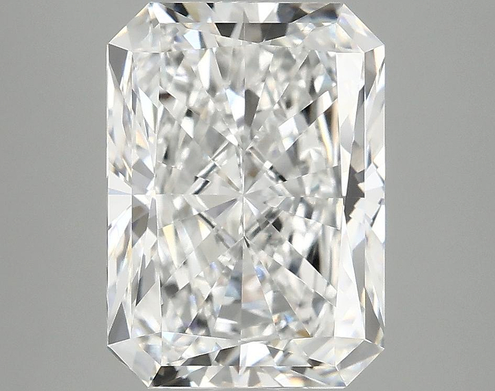 4.08 Carat Radiant Shaped Excellent Cut VVS2 IGI Certified Lab Grown Diamond