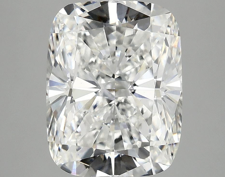 4.1 Carat Cushion Shaped Excellent Cut VS1 IGI Certified Lab Grown Diamond