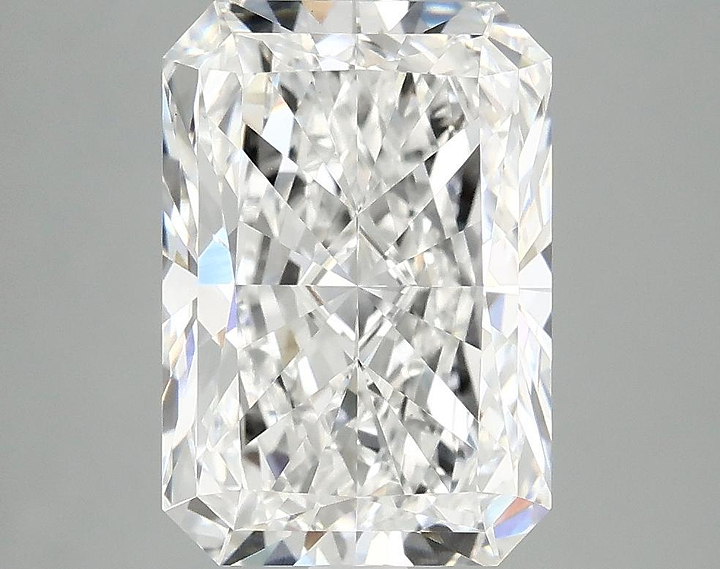 4.18 Carat Radiant Shaped Ideal Cut VVS2 IGI Certified Lab Grown Diamond