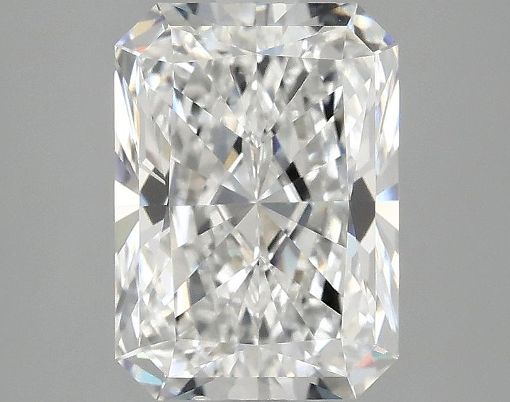 3.01 Carat Radiant Shaped Ideal Cut VS2 IGI Certified Lab Grown Diamond