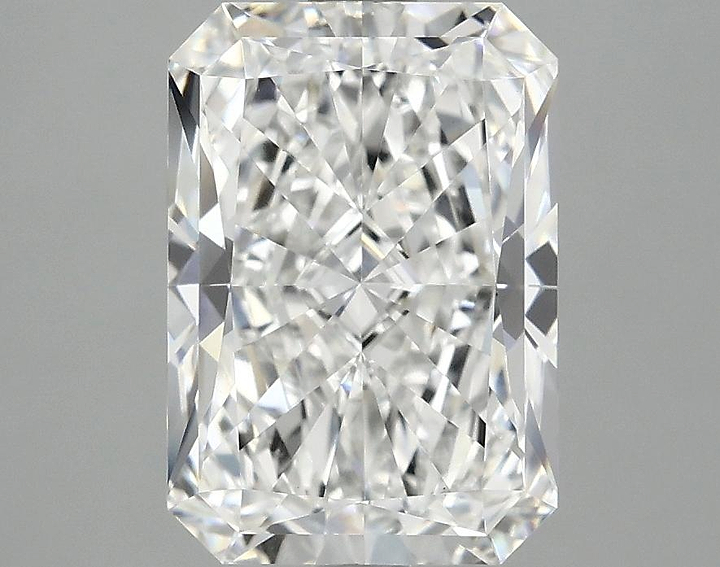3.02 Carat Radiant Shaped Ideal Cut VVS2 IGI Certified Lab Grown Diamond
