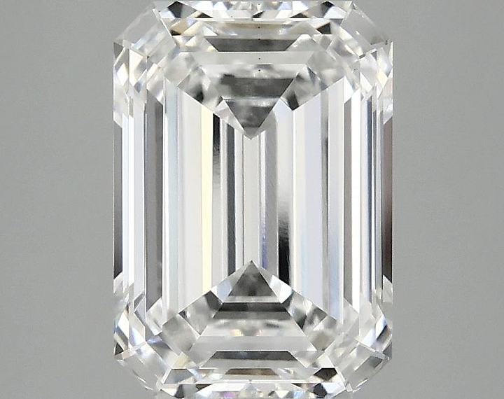 2.87 Carat Emerald Shaped Ideal Cut VS1 IGI Certified Lab Grown Diamond