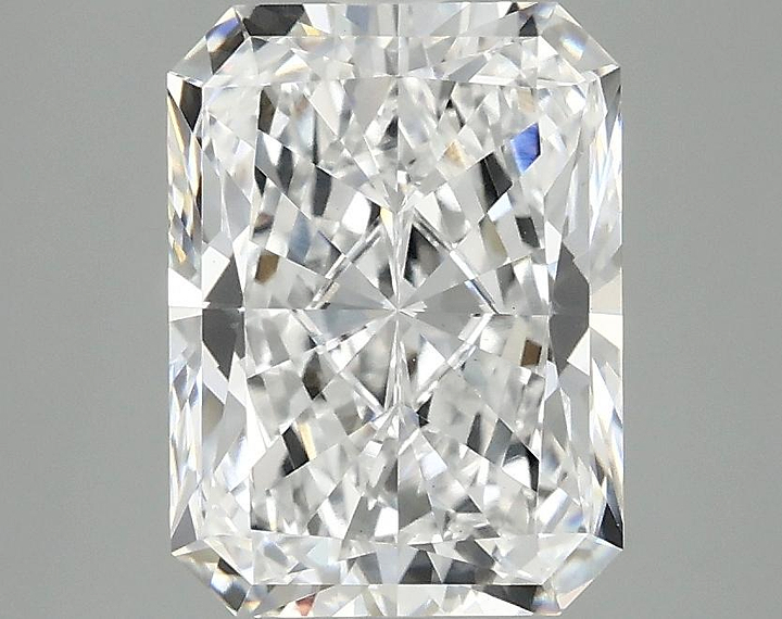 2.91 Carat Radiant Shaped Excellent Cut VS1 IGI Certified Lab Grown Diamond