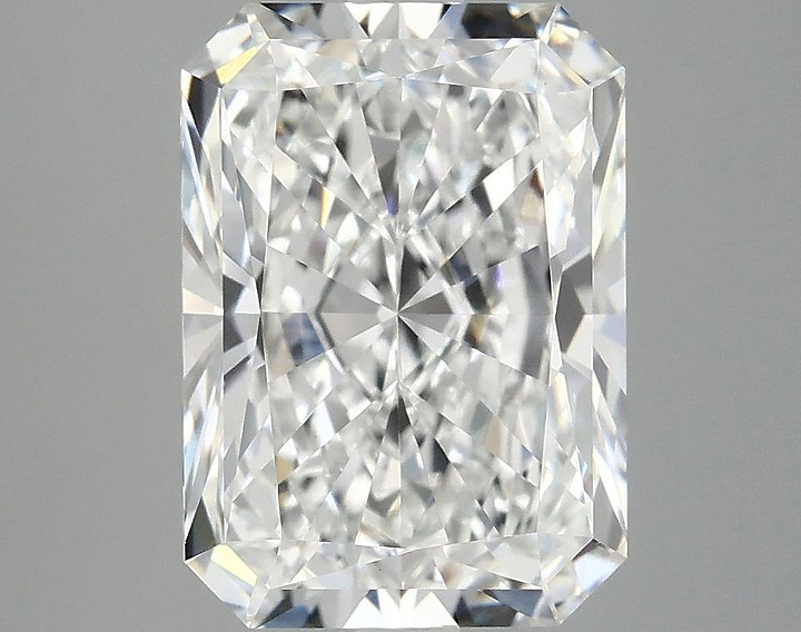 4.18 Carat Radiant Shaped Ideal Cut VVS2 IGI Certified Lab Grown Diamond