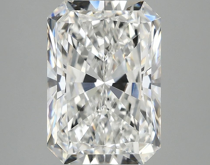 4.06 Carat Radiant Shaped Ideal Cut VVS2 IGI Certified Lab Grown Diamond