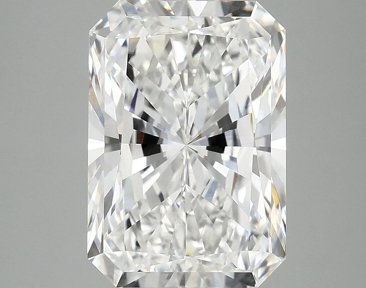 4.07 Carat Radiant Shaped Ideal Cut VS1 IGI Certified Lab Grown Diamond