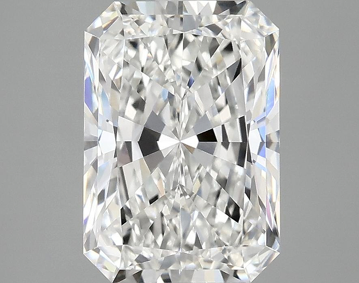 3.08 Carat Radiant Shaped Ideal Cut VVS2 IGI Certified Lab Grown Diamond