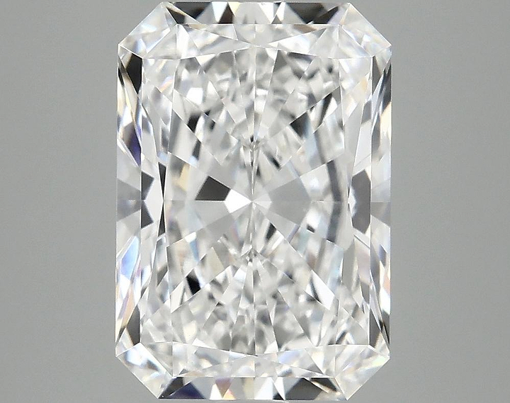 4.18 Carat Radiant Shaped Ideal Cut VVS2 IGI Certified Lab Grown Diamond