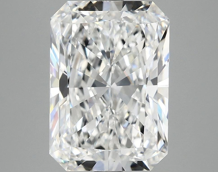 4.08 Carat Radiant Shaped Ideal Cut VS1 IGI Certified Lab Grown Diamond