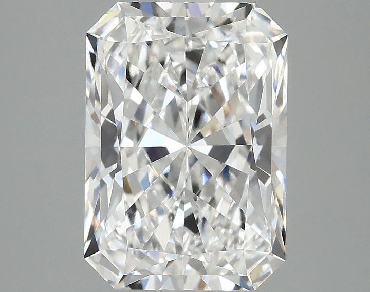 3.09 Carat Radiant Shaped Ideal Cut VVS2 IGI Certified Lab Grown Diamond