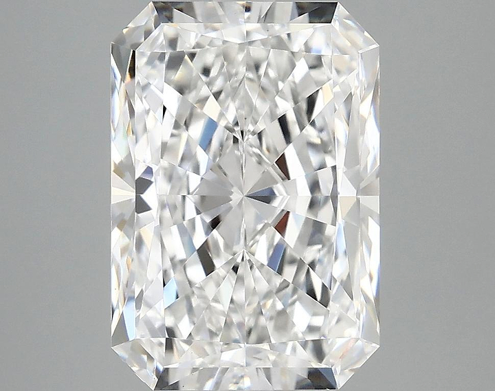 4.01 Carat Radiant Shaped Ideal Cut VVS2 IGI Certified Lab Grown Diamond