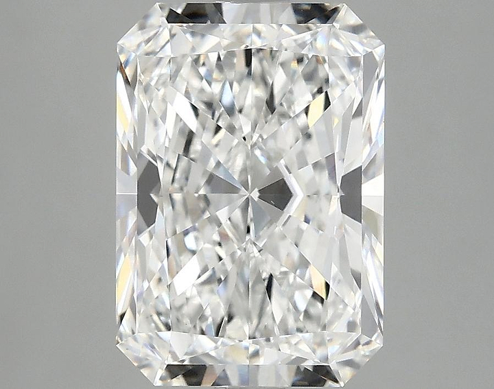 3.05 Carat Radiant Shaped Ideal Cut VS1 IGI Certified Lab Grown Diamond