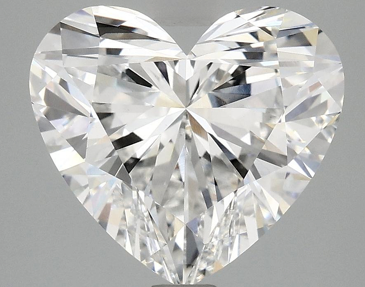 3.81 Carat Heart Shaped Ideal Cut VVS2 IGI Certified Lab Grown Diamond