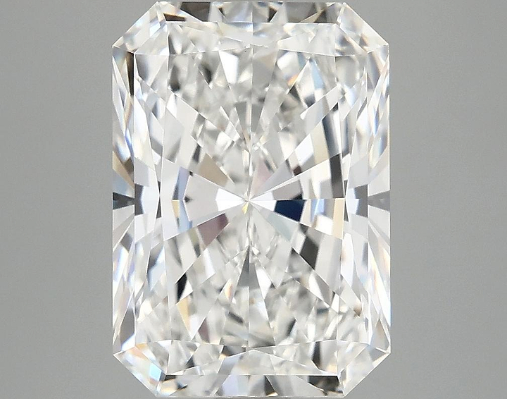 4.03 Carat Radiant Shaped Ideal Cut VVS2 IGI Certified Lab Grown Diamond