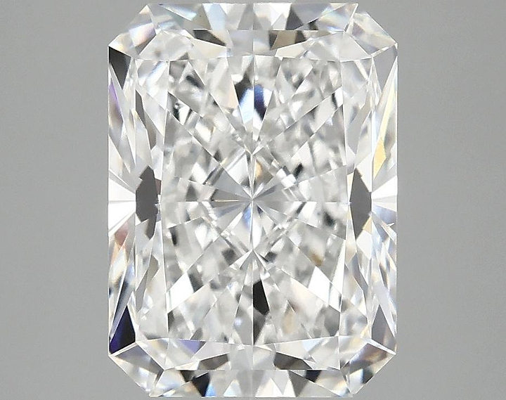 3.07 Carat Radiant Shaped Excellent Cut VS2 IGI Certified Lab Grown Diamond