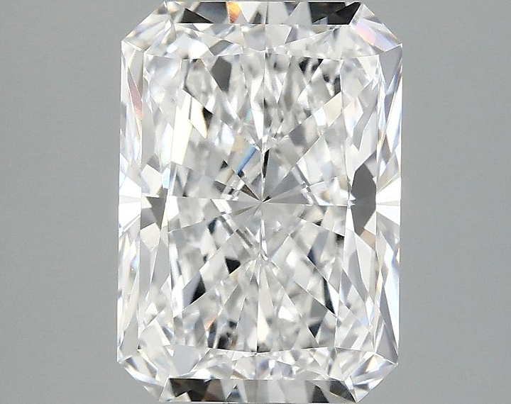 3.06 Carat Radiant Shaped Ideal Cut VVS2 IGI Certified Lab Grown Diamond