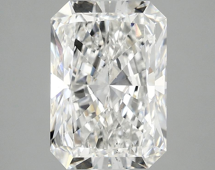 2.85 Carat Radiant Shaped Ideal Cut VS2 IGI Certified Lab Grown Diamond
