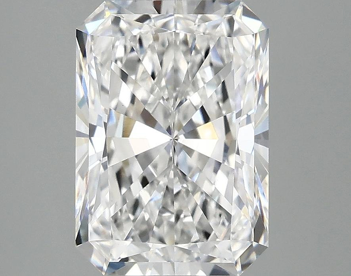 3.08 Carat Radiant Shaped Ideal Cut VS1 IGI Certified Lab Grown Diamond