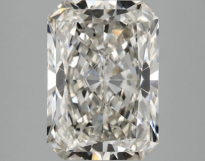 3.1 Carat Radiant Shaped Ideal Cut VS2 IGI Certified Lab Grown Diamond