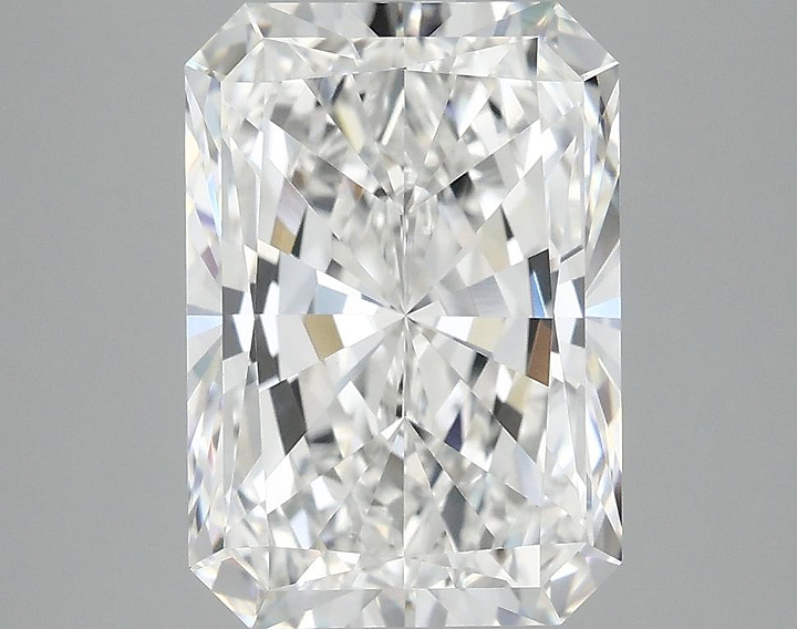 4.08 Carat Radiant Shaped Ideal Cut VVS2 IGI Certified Lab Grown Diamond