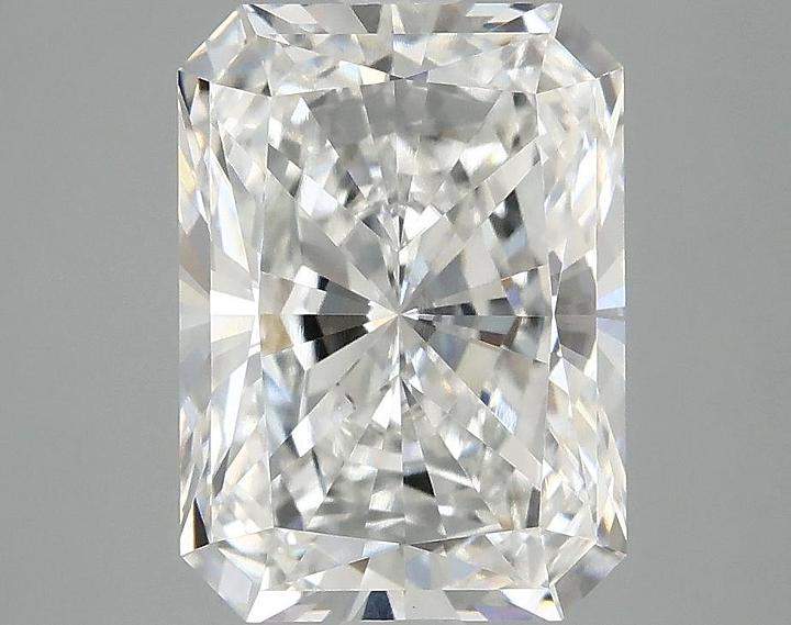 3.54 Carat Radiant Shaped Excellent Cut VVS2 IGI Certified Lab Grown Diamond
