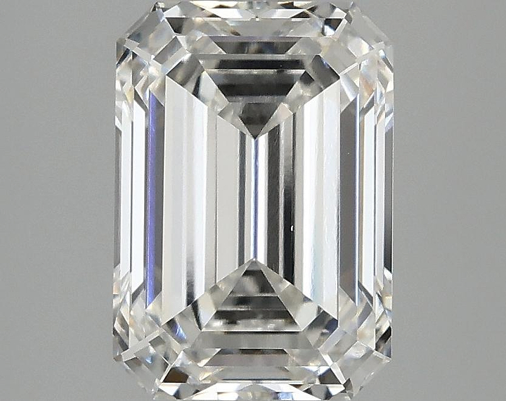 3.07 Carat Emerald Shaped Ideal Cut VS1 IGI Certified Lab Grown Diamond