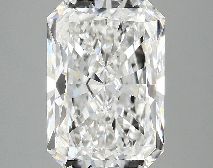 3.02 Carat Radiant Shaped Ideal Cut VVS2 IGI Certified Lab Grown Diamond