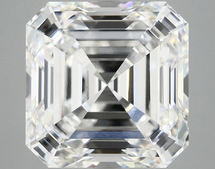 8.23 Carat Asscher Shaped Ideal Cut VVS2 IGI Certified Lab Grown Diamond