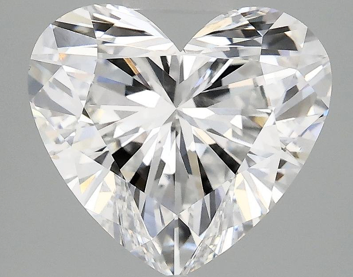 2.97 Carat Heart Shaped Ideal Cut VVS2 IGI Certified Lab Grown Diamond