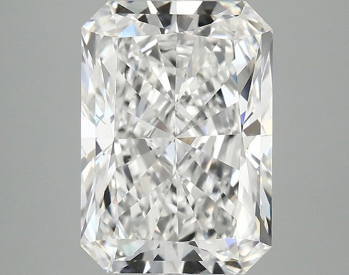 4.03 Carat Radiant Shaped Ideal Cut VVS2 IGI Certified Lab Grown Diamond