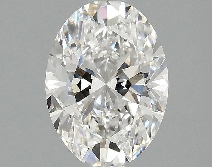 1.5 Carat Oval Shaped Excellent Cut VS1 IGI Certified Lab Grown Diamond