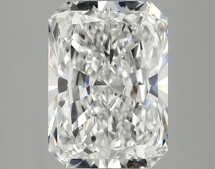 3.06 Carat Radiant Shaped Ideal Cut VVS2 IGI Certified Lab Grown Diamond