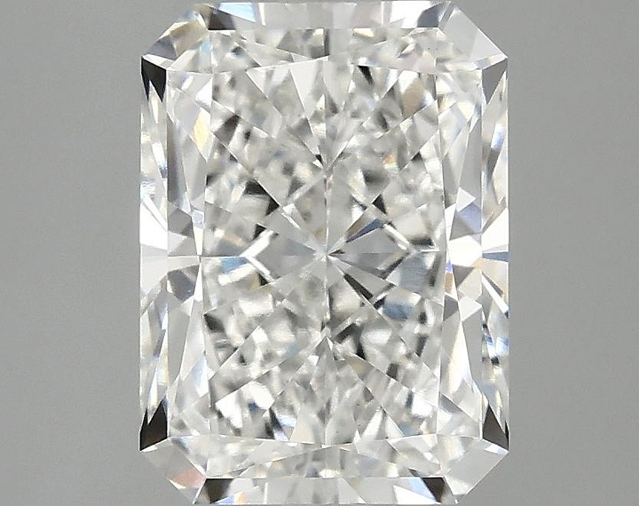 3.03 Carat Radiant Shaped Excellent Cut VS1 IGI Certified Lab Grown Diamond