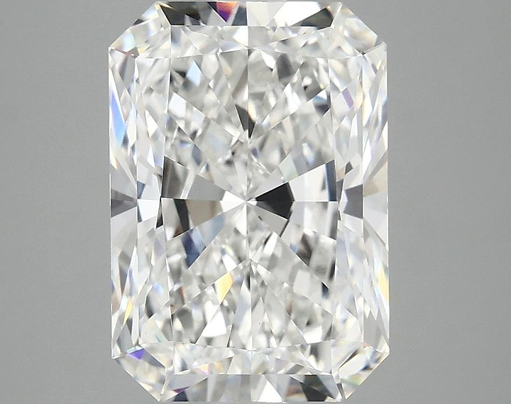 4.01 Carat Radiant Shaped Ideal Cut VVS2 IGI Certified Lab Grown Diamond