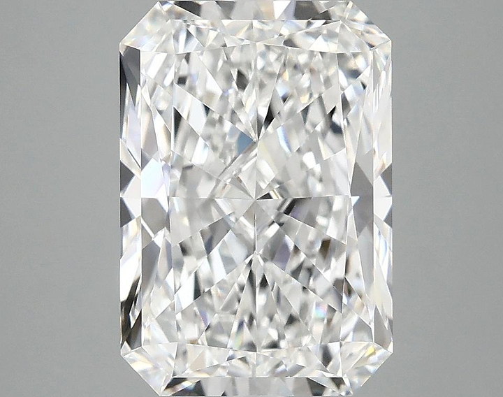 3.73 Carat Radiant Shaped Ideal Cut VVS2 IGI Certified Lab Grown Diamond