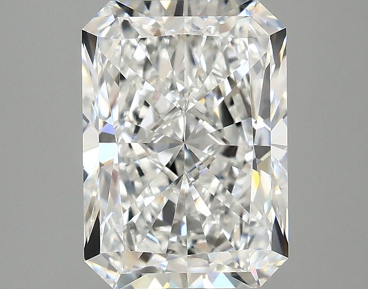 2.98 Carat Radiant Shaped Ideal Cut VVS2 IGI Certified Lab Grown Diamond