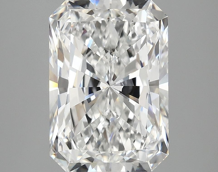 4.02 Carat Radiant Shaped Ideal Cut VVS2 IGI Certified Lab Grown Diamond