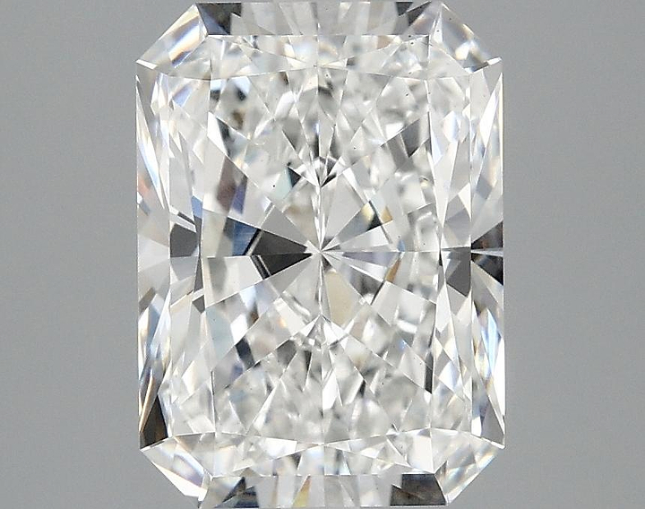 3.09 Carat Radiant Shaped Excellent Cut VS1 IGI Certified Lab Grown Diamond
